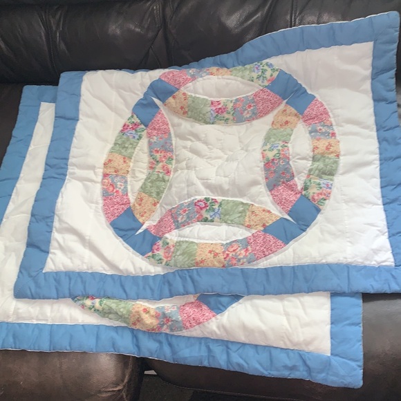 Granny Cottage Core quilted  pillow cases by American Pacific x2 /floral/cotton - Picture 7 of 8